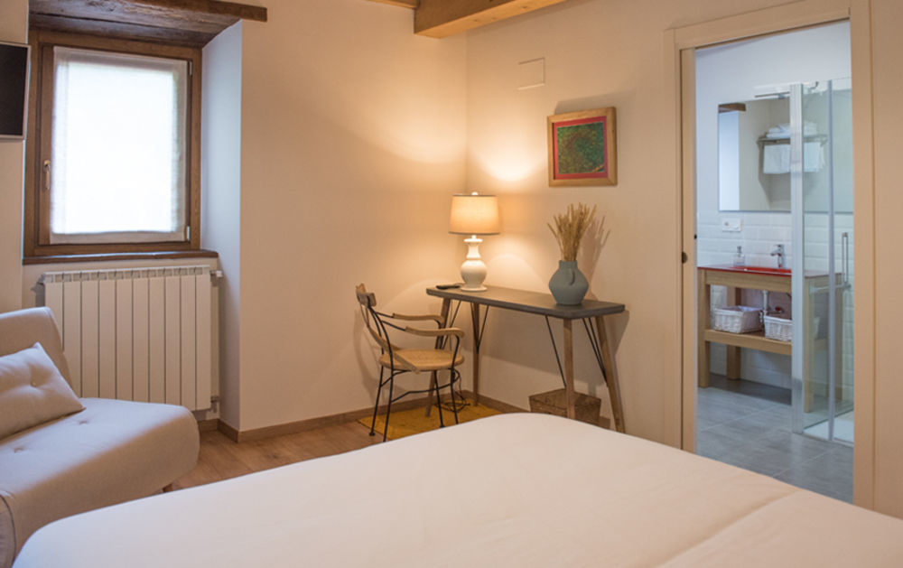 Olagaraia - Adults Only Guest House เอทชาลาร์ ภายนอก รูปภาพ